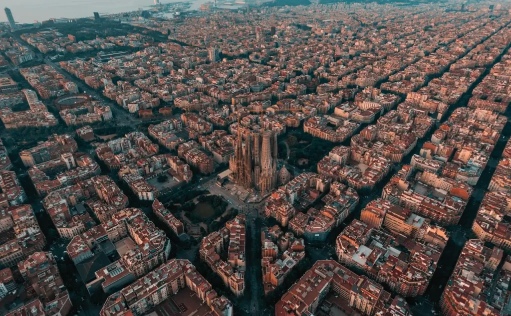 World's Top 10 Travel Destinations in 2024
04. Barcelona, Spain
